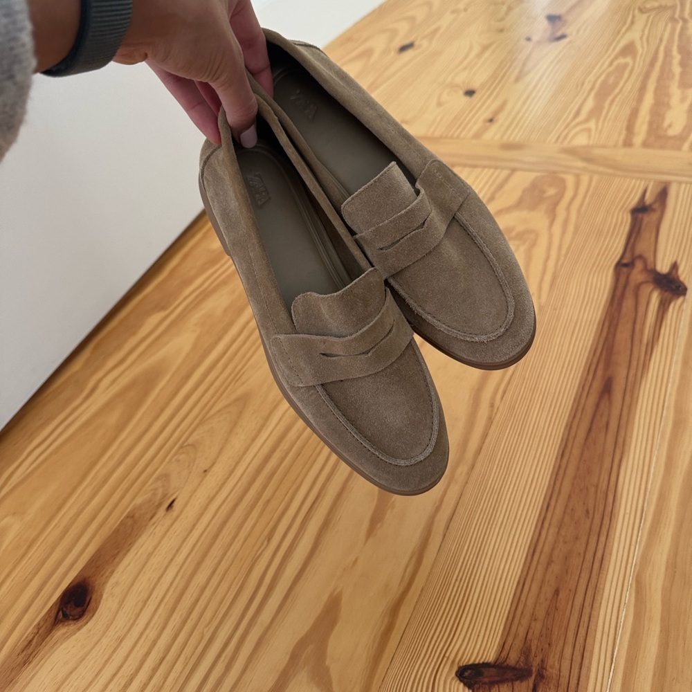 Women’s Zara Gray Suede Loafers